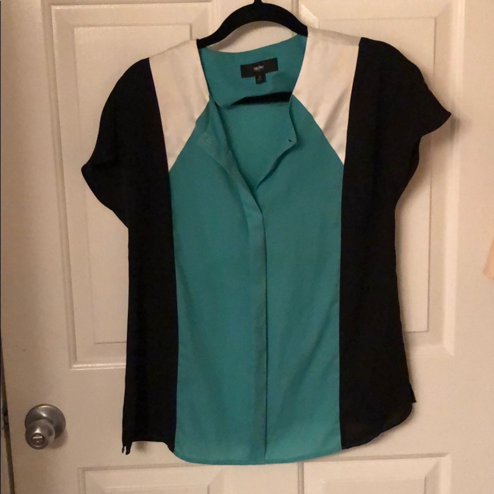 Black white and teal top